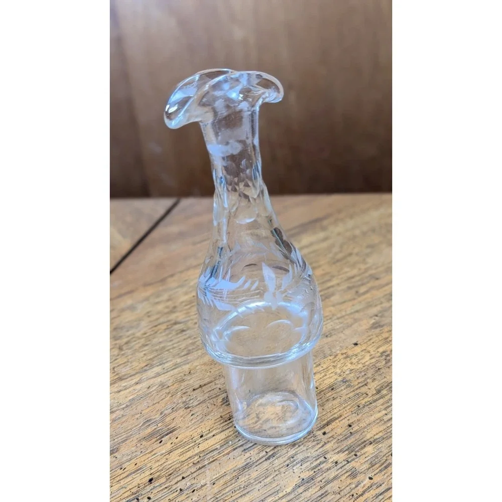 Vintage Etched Glass Decanter/Claret Jug Carafe With Stopper